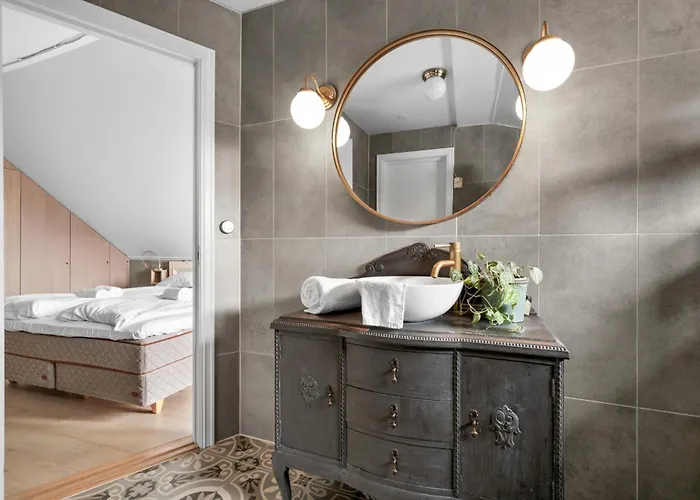 Historic Townhouse I With Rooftop & Free Parking アパート *